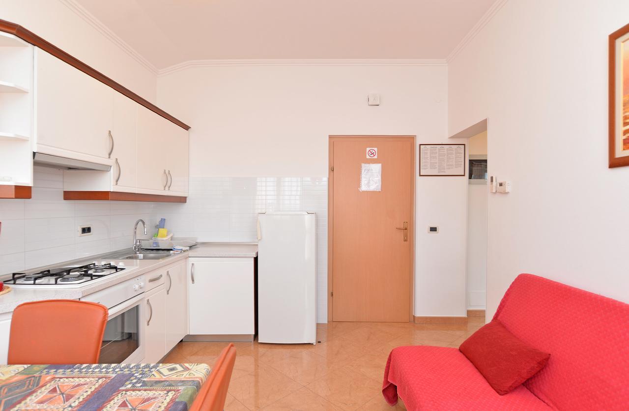 Apartment Ljiljana 1553 Novigrad  Екстер'єр фото