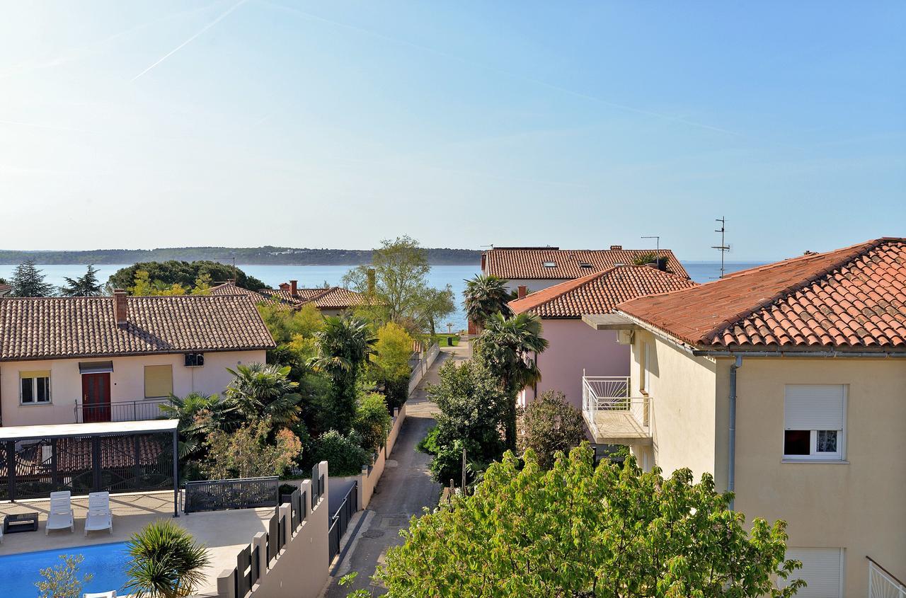 Apartment Ljiljana 1553 Novigrad  Екстер'єр фото