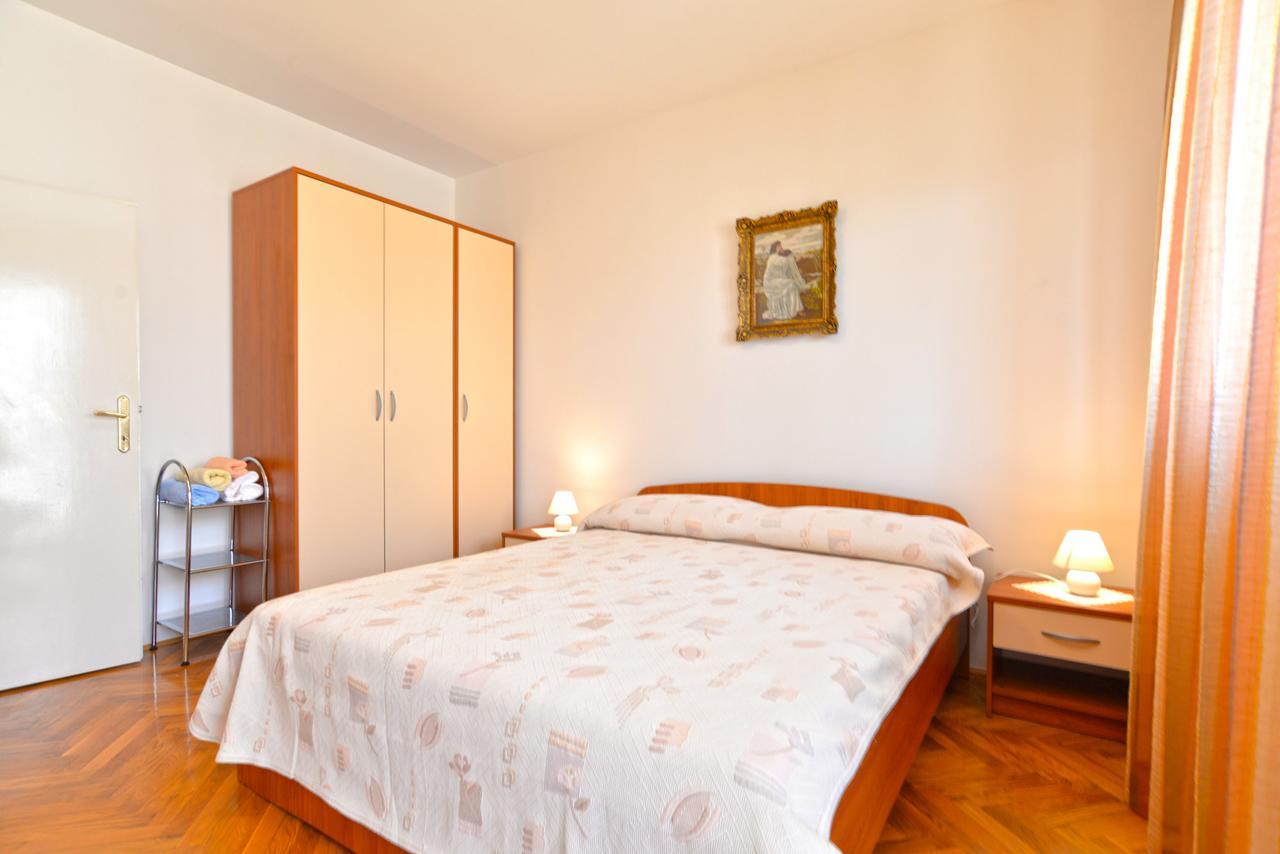 Apartment Ljiljana 1553 Novigrad  Екстер'єр фото