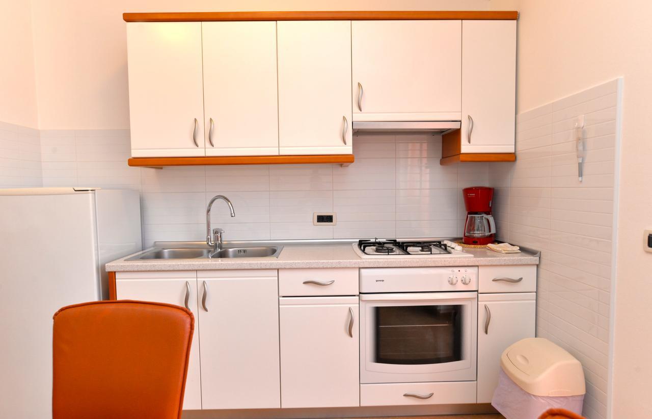 Apartment Ljiljana 1553 Novigrad  Екстер'єр фото